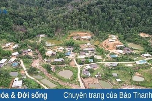 Công tác dân vận trong vùng đồng bào Mông huyện Quan Sơn