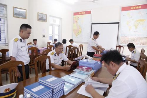 Lữ đoàn 162 kiểm tra đơn vị vững mạnh toàn diện 'mẫu mực, tiêu biểu'
