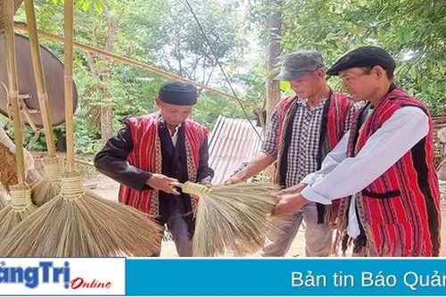 Hồ Đối - 'Địa chỉ tin cậy' ở Hà Lệt
