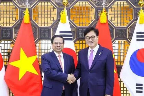 Thủ tướng Phạm Minh Chính hội kiến Chủ tịch Quốc hội Hàn Quốc