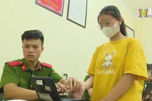 Người dân hào hứng với căn cước mới