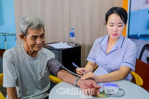Việc quan trọng lại hay... quên