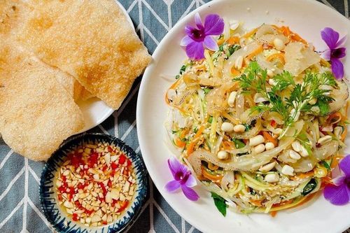 Cách làm món nộm sứa xoài xanh đơn giản