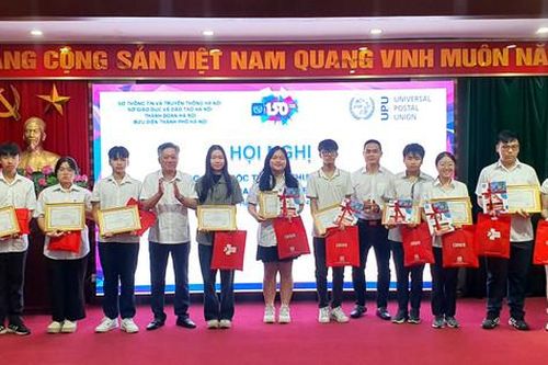 Hà Nội: 47 học sinh đạt giải quốc gia cuộc thi viết thư UPU lần thứ 53