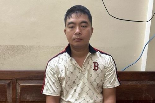 Gã đàn ông thuê xe tự lái rồi...mang đi cầm cố