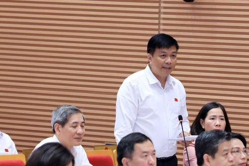 Tình trạng chậm giải quyết công việc, một phần do thái độ cán bộ công chức