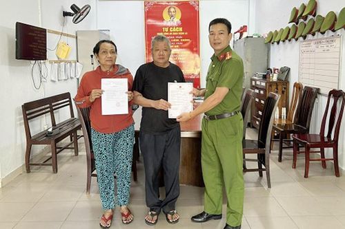 Những hành trình vì dân