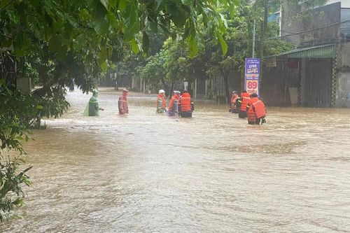 Nhiều địa phương ở Hà Giang chìm trong biển nước sau mưa lớn