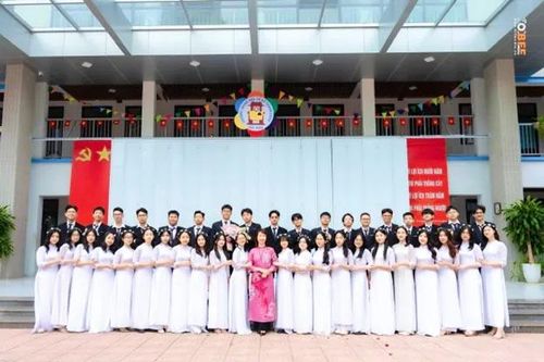 Ngôi trường gây ấn tượng với nhiều học sinh đỗ lớp 10 chuyên ở Thủ đô