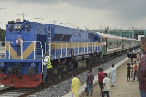 Ngoại giao kinh tế Bangladesh: Tranh thủ nguồn lực láng giềng