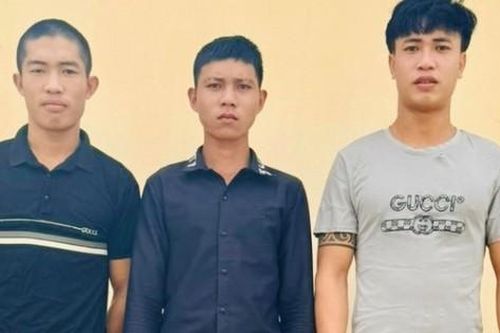 3 thanh niên đuổi đánh cán bộ công an xã nhập viện