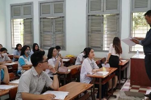 Sự cố thi tốt nghiệp THPT tại TPHCM: Thí sinh có được đảm bảo quyền lợi?