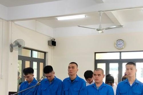 Tuyên án nhóm chủ quán massage 'mua đi bán lại' cô gái trẻ