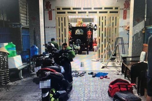 Tạm giữ hình sự thiếu nữ đâm chết người khi đi đòi tiền hụi