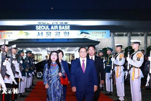 Thủ tướng Phạm Minh Chính và Phu nhân kết thúc chuyến thăm chính thức Hàn Quốc