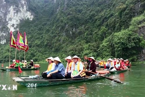 Ninh Bình vào 'Top 10 trải nghiệm cuốn hút nhất năm 2024' do du khách bình chọn