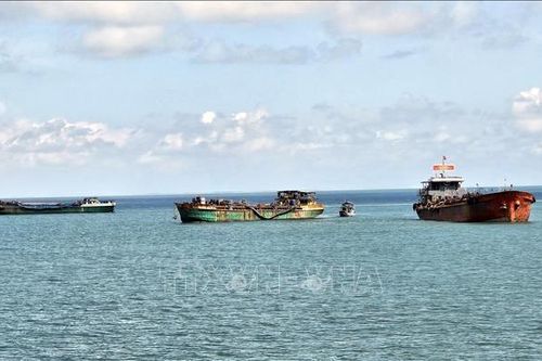 Nguồn cát biển sắp về đến công trường thi công cao tốc Hậu Giang - Cà Mau