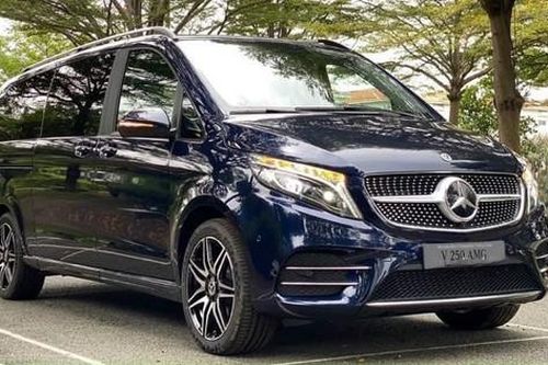 Hãng xe giải phóng ô tô tồn kho, nhiều mẫu xe giảm giá