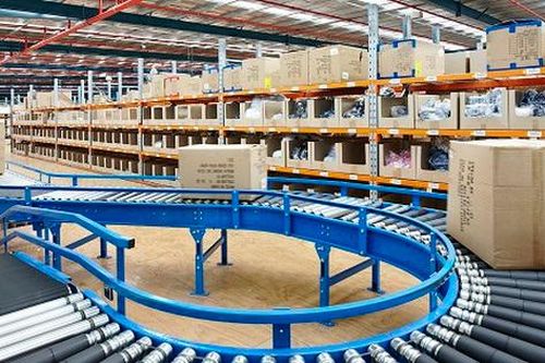 Nhật Bản xây dựng băng chuyền dài 500km giúp giảm bớt 25 nghìn xe tải chạy trên đường