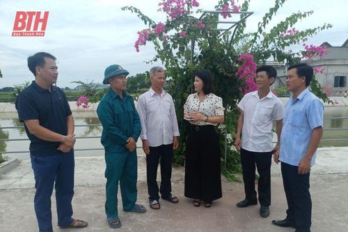 Bí thư chi bộ hết lòng vì dân