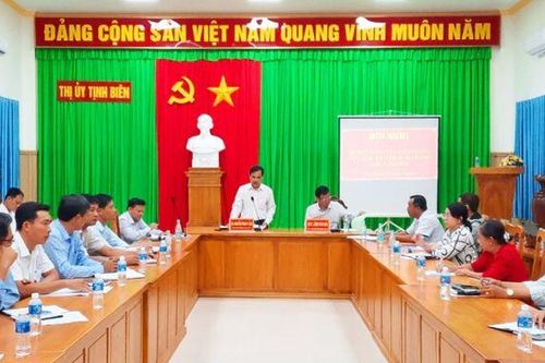 Tập trung triển khai các chỉ đạo của Đảng về lĩnh vực khoa giáo, văn hóa, văn nghệ