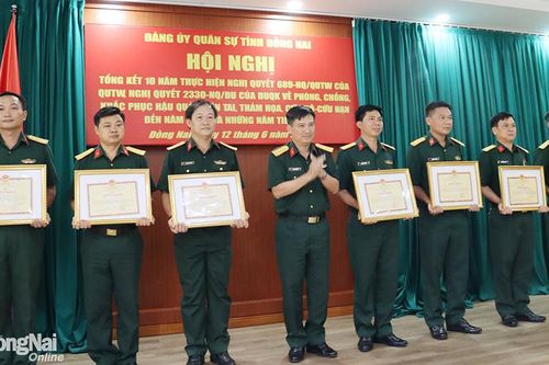 Giúp dân là nhiệm vụ chiến đấu thời bình