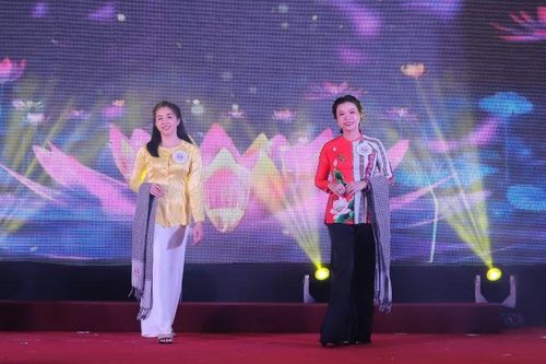 31 thí sinh tham gia Hội thi Nét duyên áo bà ba