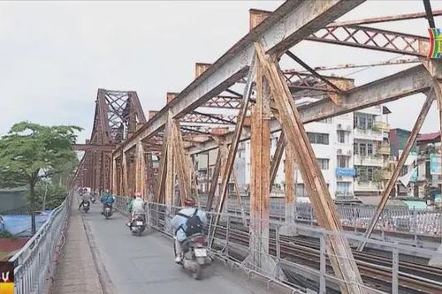 Cần 425 tỷ đồng sửa cầu đường sắt Long Biên, Phú Lương