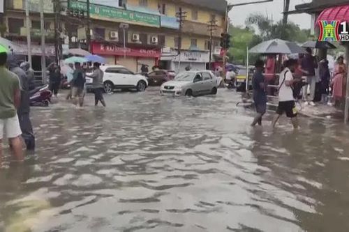 Mưa lớn gây ngập lụt tại bang Assam, Ấn Độ