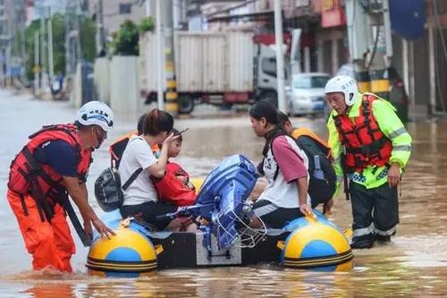 Mưa bão khiến gần 250.000 người dân Trung Quốc phải sơ tán