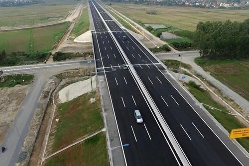 Đề xuất đầu tư hơn 13.000 tỷ đồng làm đường cao tốc Kon Tum – Gia Lai