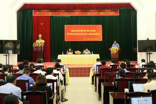 Đoàn đại biểu Quốc hội tỉnh tiếp xúc cử tri huyện Hòa An