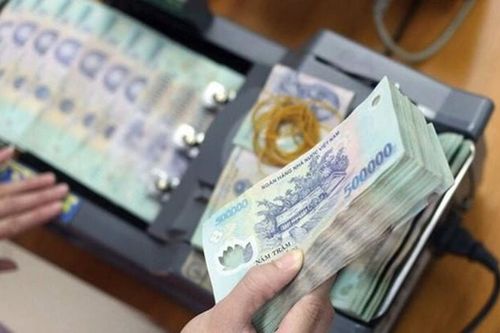 Chính thức cấm bán bảo hiểm kèm khoản vay, người dân giảm áp lực khi vay ngân hàng