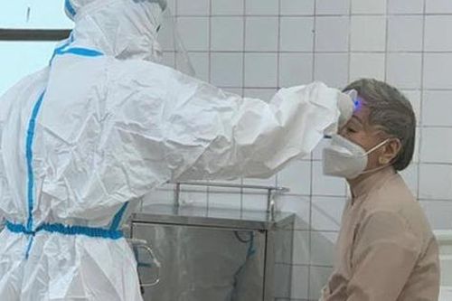 Tôn vinh điều dưỡng viên tiêu biểu: Vượt lên chính mình vì sự sống của người bệnh