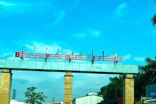'Thất sủng' bến xe truyền thống