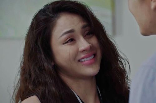 Phim có Hồng Diễm, Thu Trang bị chê kết gượng ép