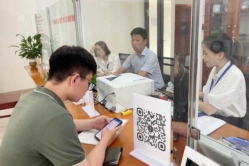 Hà Đông đảm bảo thanh toán không dùng tiền mặt trong giải quyết TTHC