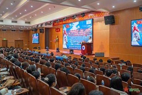Lữ đoàn 125 tổ chức tuyên truyền biển, đảo tại TP Hồ Chí Minh