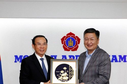 Đồng chí Nguyễn Văn Nên hội kiến Tổng Thư ký Đảng Nhân dân Mông Cổ