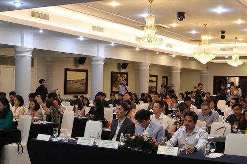 Doanh nghiệp Việt đang chịu nhiều bất lợi khi xuất khẩu