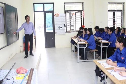 Tăng mức lương cơ sở tạo động lực cho nhà giáo