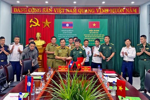 Hội đàm định kỳ về hợp tác quản lý, bảo vệ biên giới Việt Nam - Lào