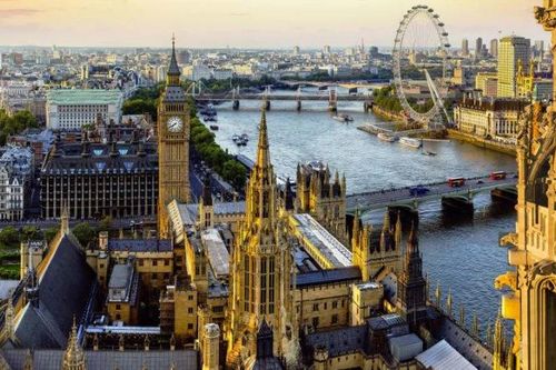 Giới nhà giàu ở Anh vội bán tài sản vì lo Công đảng tăng thuế lãi vốn