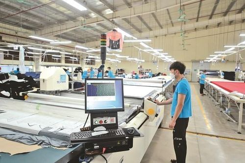 Doanh nghiệp dệt may hiện thực 'giấc mơ' cung cấp trọn gói sản phẩm