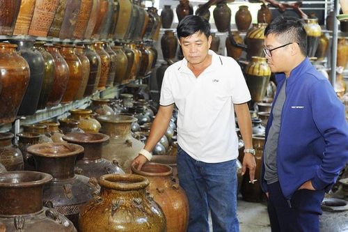 'Vua ghè' ở Ayun Pa