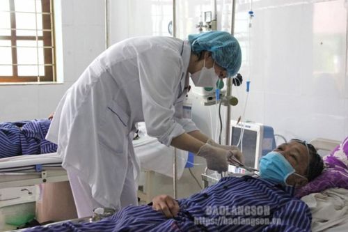 Nâng cao chất lượng khám, chữa bệnh bằng bảo hiểm y tế