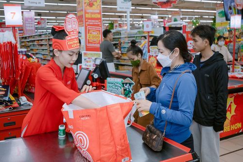 Siêu thị thuộc Central Retail khuyến khích giảm sử dụng túi nilon