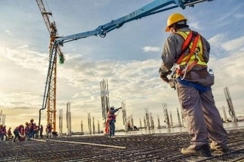 FID nói gì về việc chênh lệch doanh thu, lợi nhuận sau thuế trên báo cáo tài chính năm 2023?