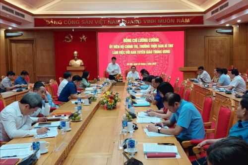 Thường trực Ban Bí thư làm việc với Ban Tuyên giáo Trung ương