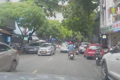 Đề xuất hạn chế ô tô vào khu vực phố cổ
